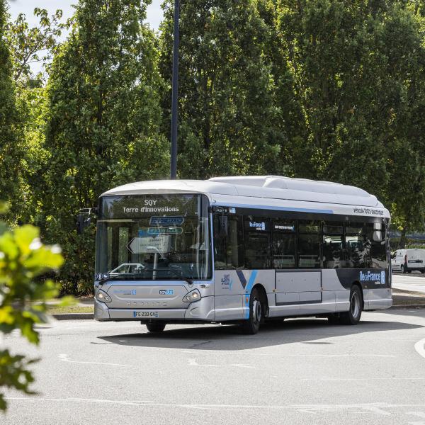 Saint Quentin en Yvelines France Bus Mobility Saint Quentin en Yvelines France Bus Mobility